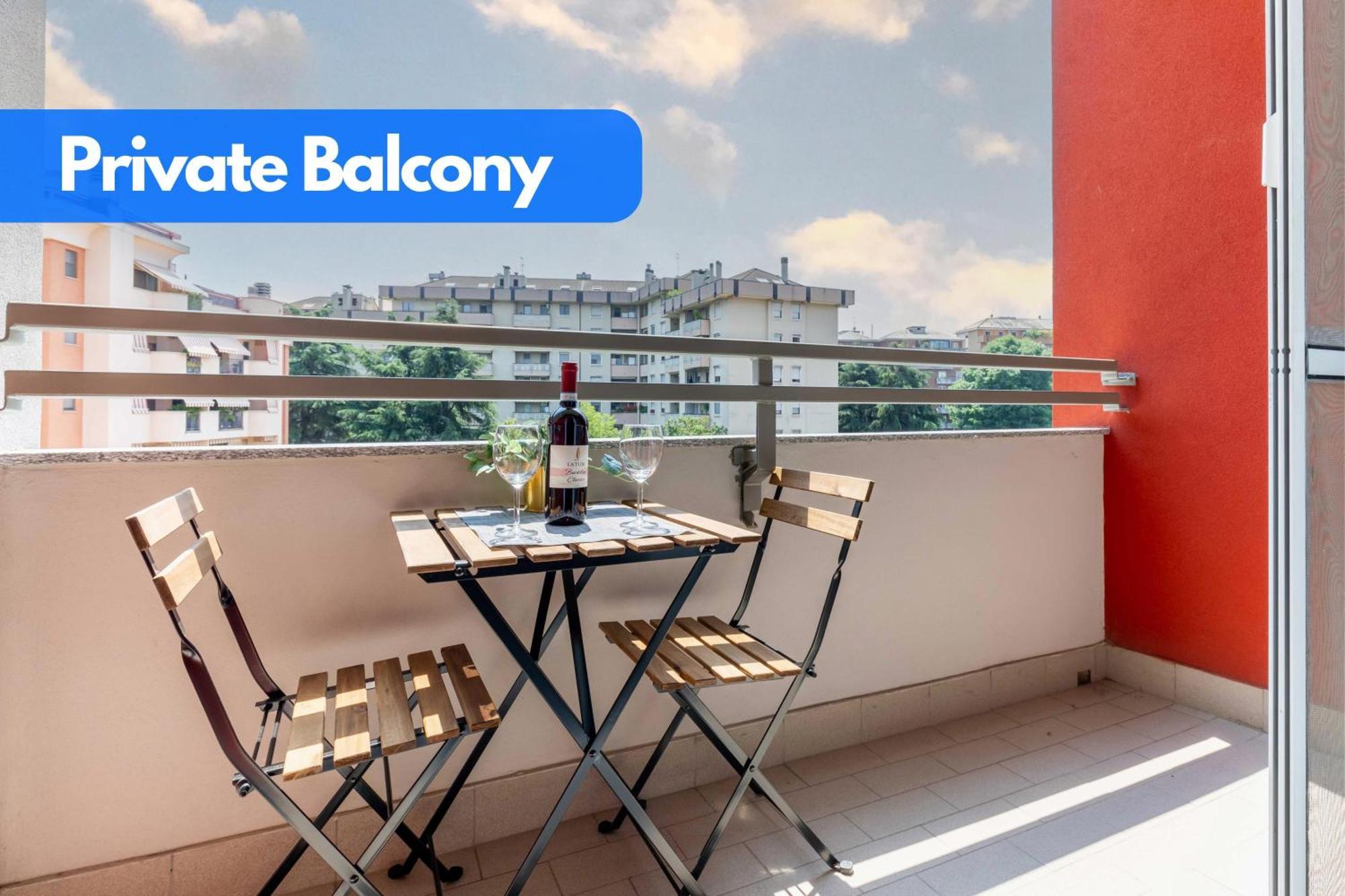 Appartamento The Green House - Private Parking And Balcony Milano Esterno foto